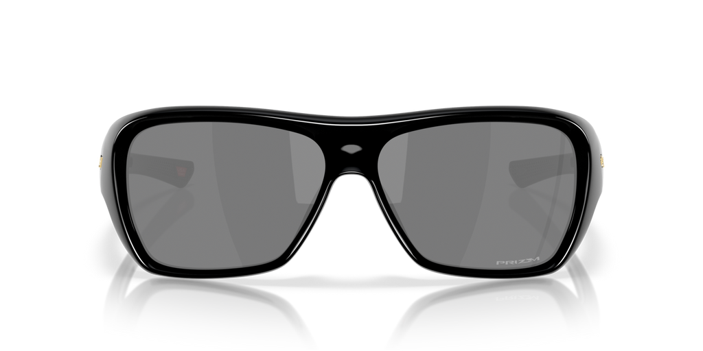 Oakley Chaminade in Polished Black mit Prizm Black Gläsern, frontal