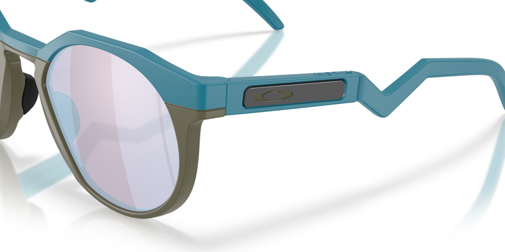 Oakley HSTN in Matte Balsam mit Prizm Snow Sapphire Gläsern, mit Bügeldetail