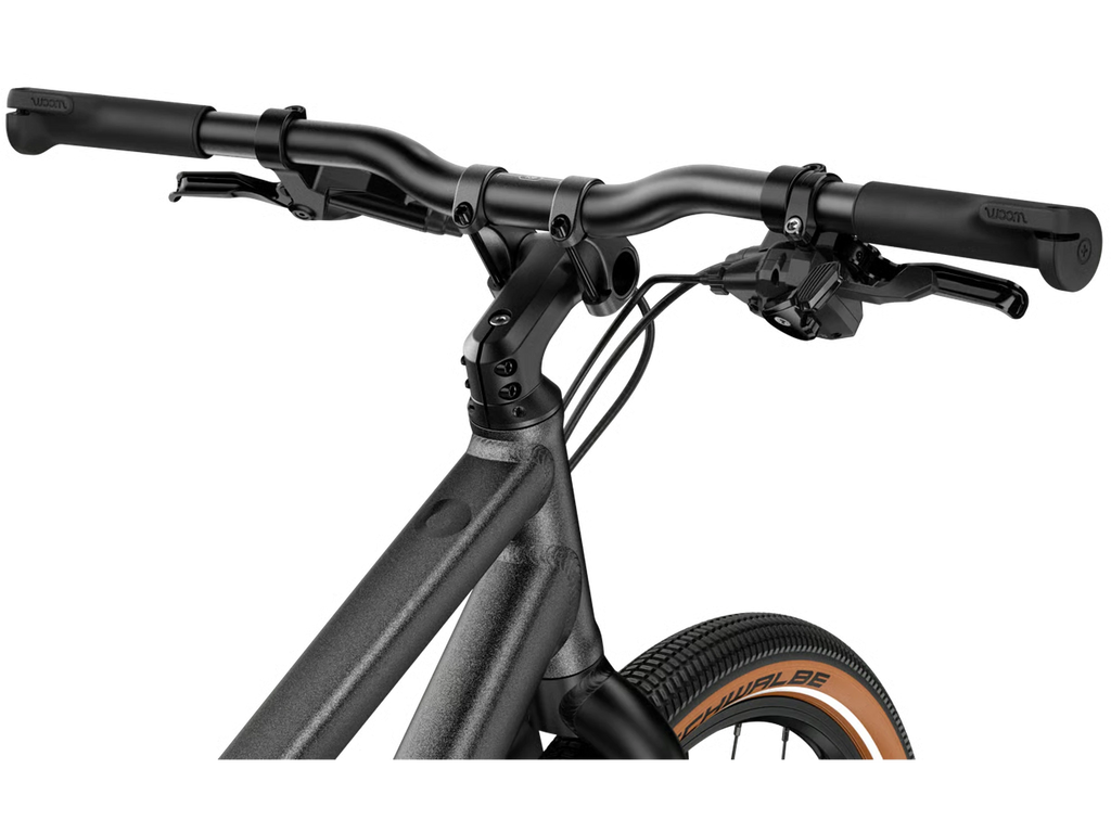 woom EXPLORE e 6 in graphite grey, Lenker-Detail